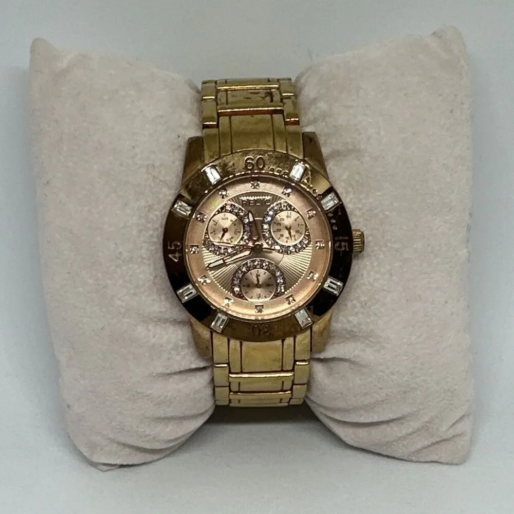 Relic ZR15668 Women's Rose Gold Stainless Steel Analog Dial Quartz Watch HME354